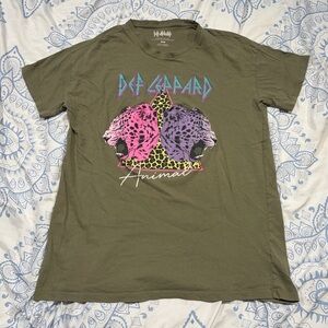 Def Leppard Shirt Medium